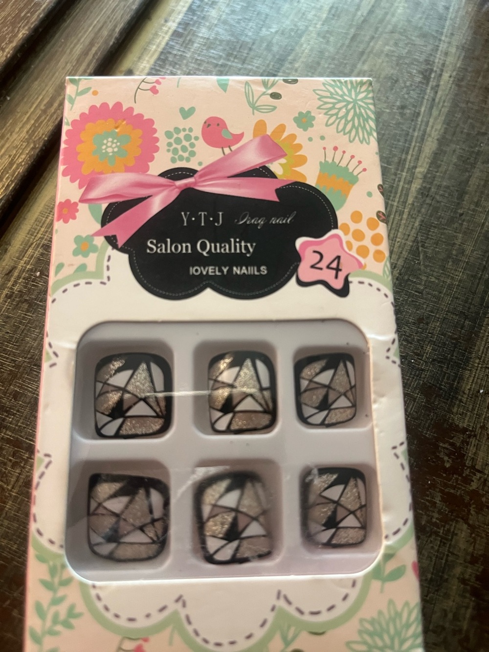 Y·T·J Salon Quality Press-On Toe Nails